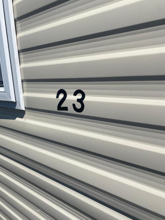 Dizzard 23 Hotel Bridgerule Kültér fotó